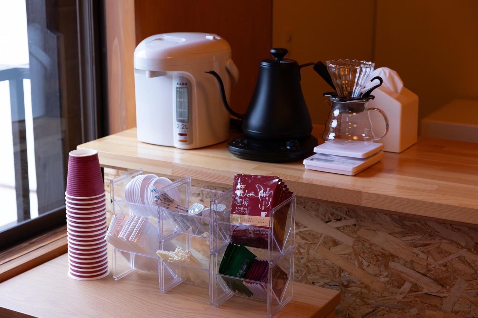 城崎温泉 Hostel Waraku Тойока Екстериор снимка